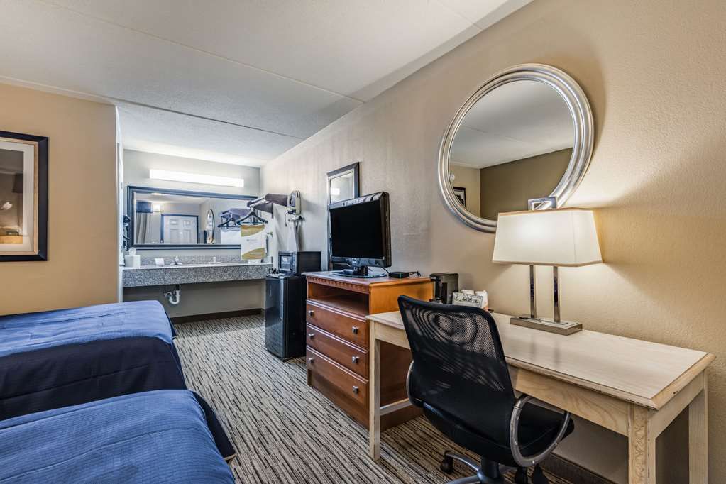 Rodeway Inn & Suites Tupelo - photo 8