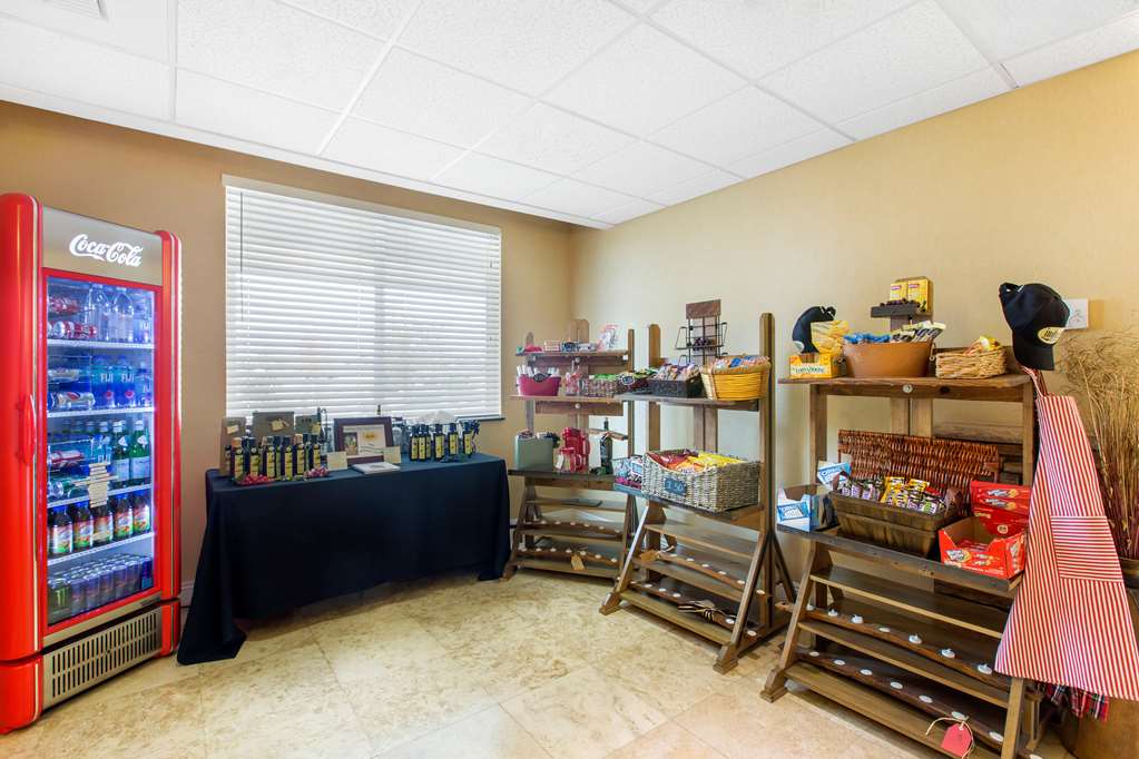 The Oaks Hotel & Suites - photo 49