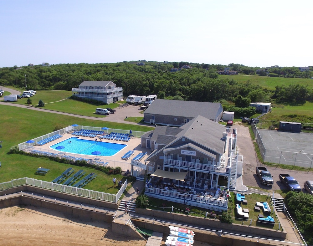 Champlin's Marina & Resort - photo 17