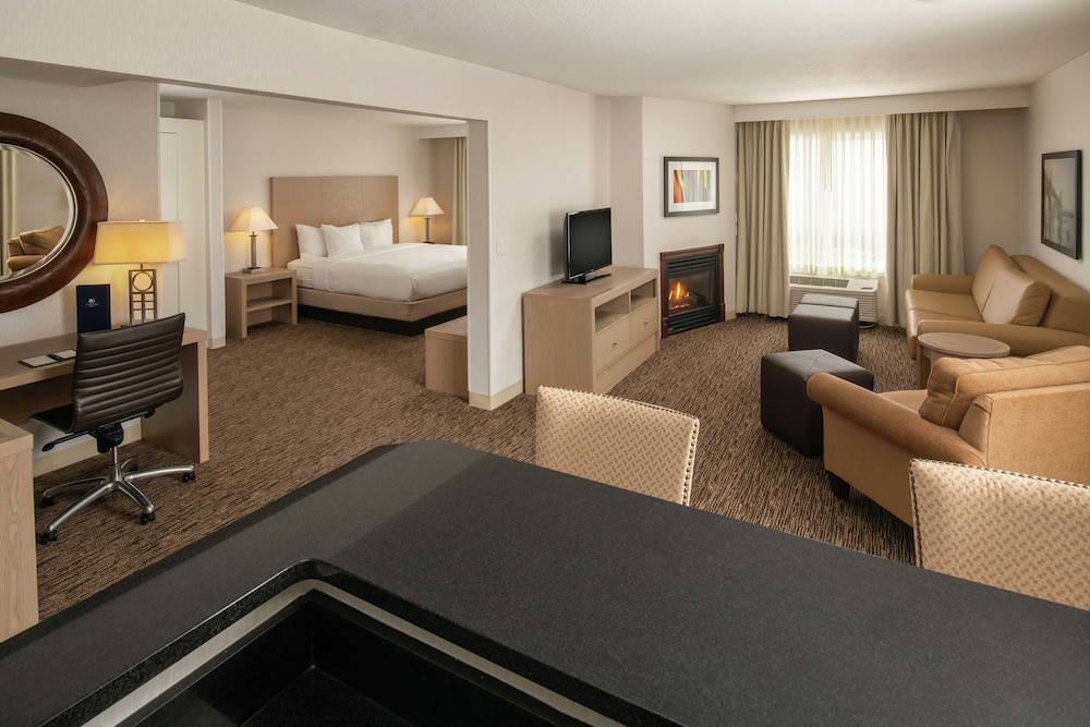 DoubleTree by Hilton Portland Tigard - photo 6