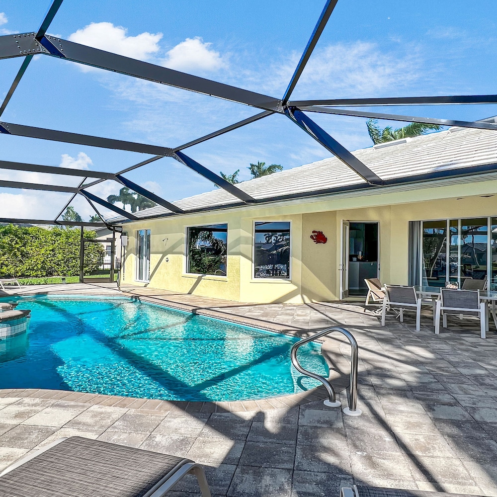 Rosegarden Poolspa And Perfect Water View - photo 18