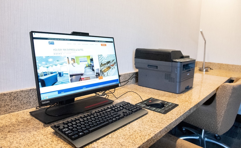 Holiday Inn Express & Suites New Martinsville by IHG - photo 42