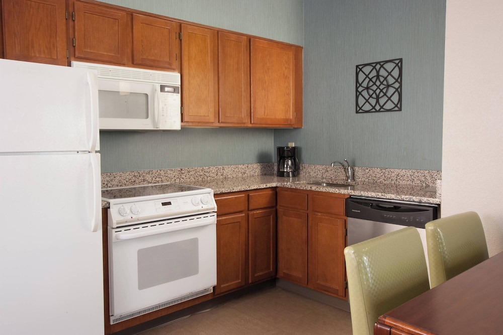 Residence Inn Charleston Riverview - photo 15