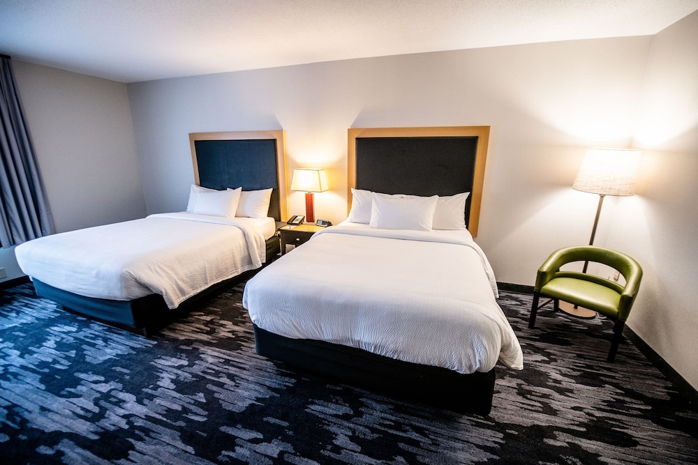 Fairfield Inn & Suites by Marriott Washington Casino Area - photo 13
