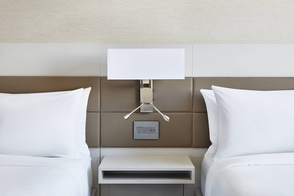 AC Hotel by Marriott Los Angeles South Bay - photo 7