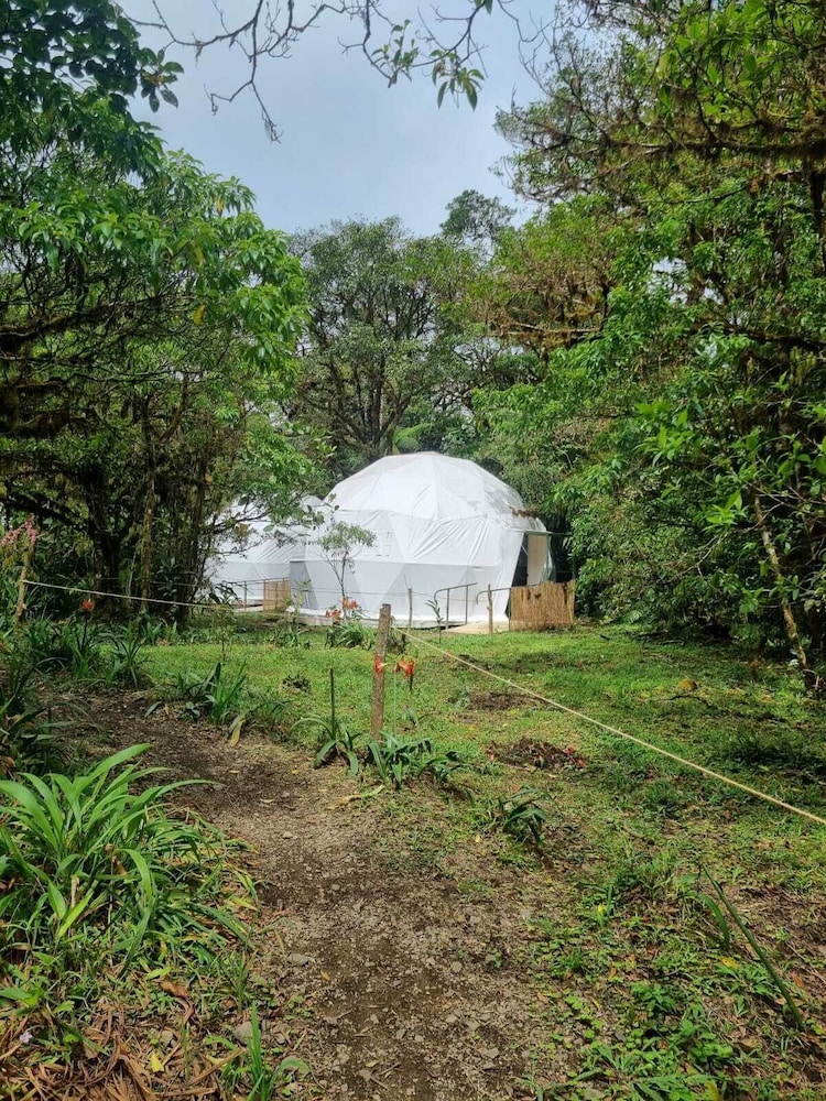 El Refugio La Paz Eco Glamping in Alajuela, Costa Rica