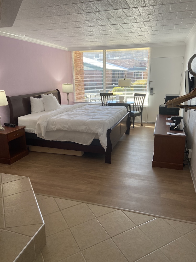 Ramada by Wyndham Butler Tesla Biohealing Resort - photo 19