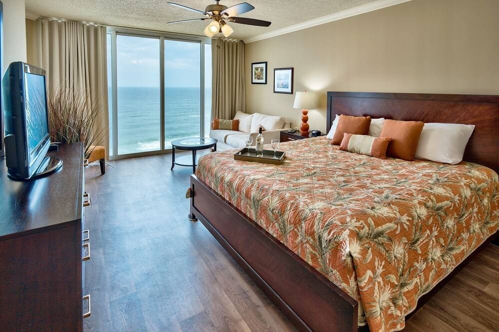 Long Beach 1 1104 663661 by RedAwning - photo 6