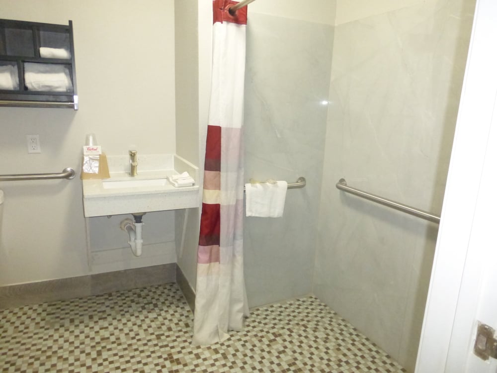 Red Roof Inn & Suites Mobile SW I 10 - photo 14