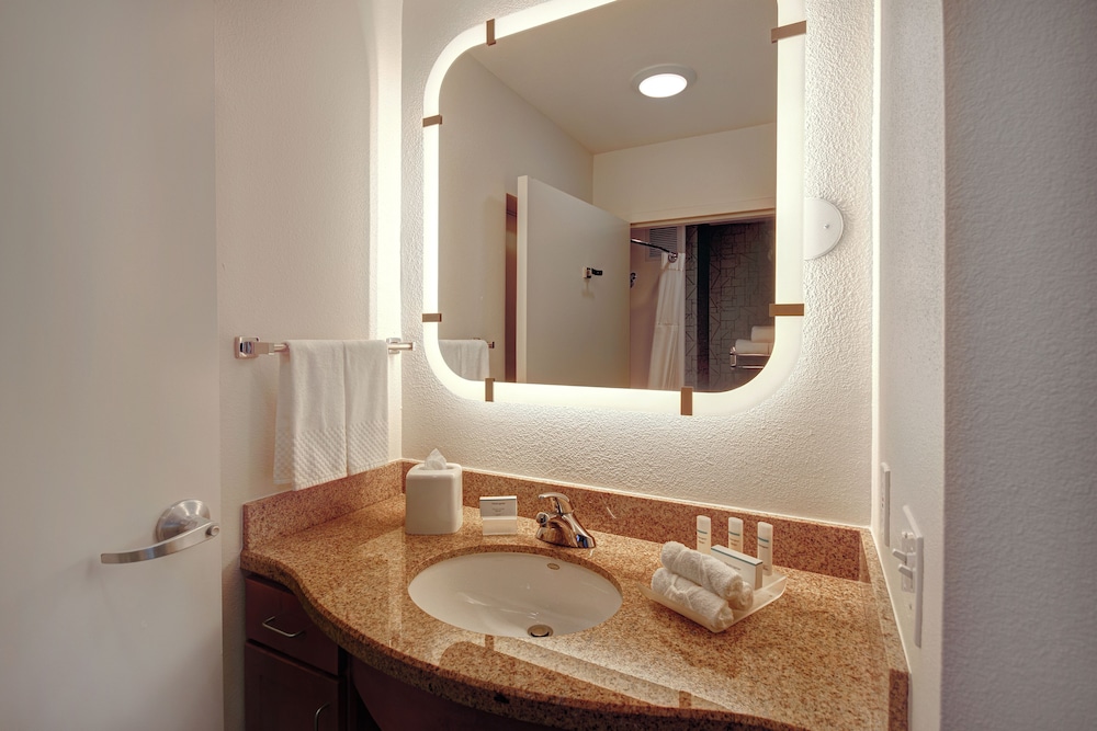 Homewood Suites by Hilton San Francisco Airport North - photo 31