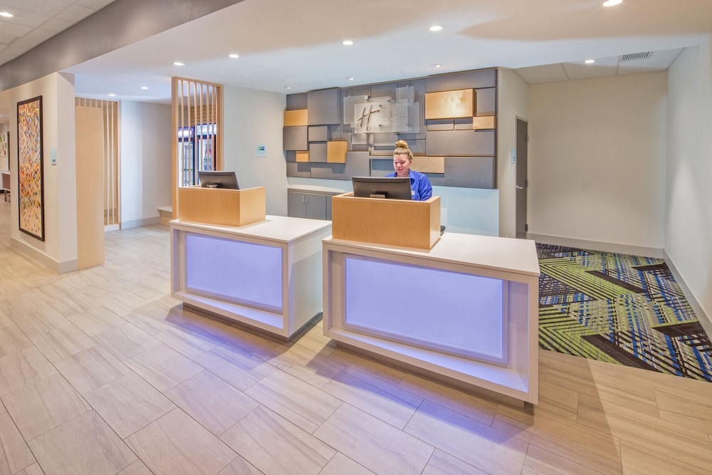 Holiday Inn Express & Suites Indianapolis NW Zionsville by IHG - photo 26