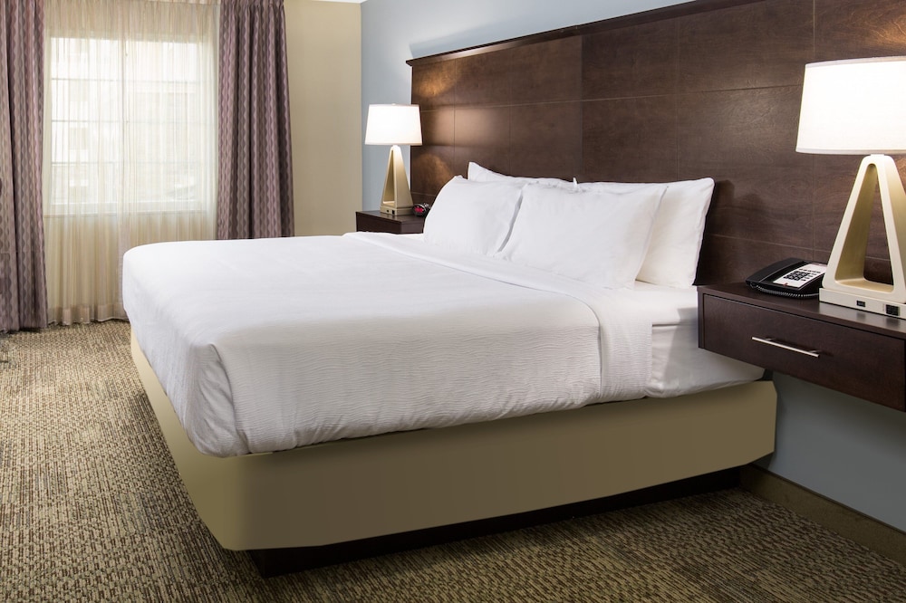 Staybridge Suites Sacramento Folsom by IHG - photo 11