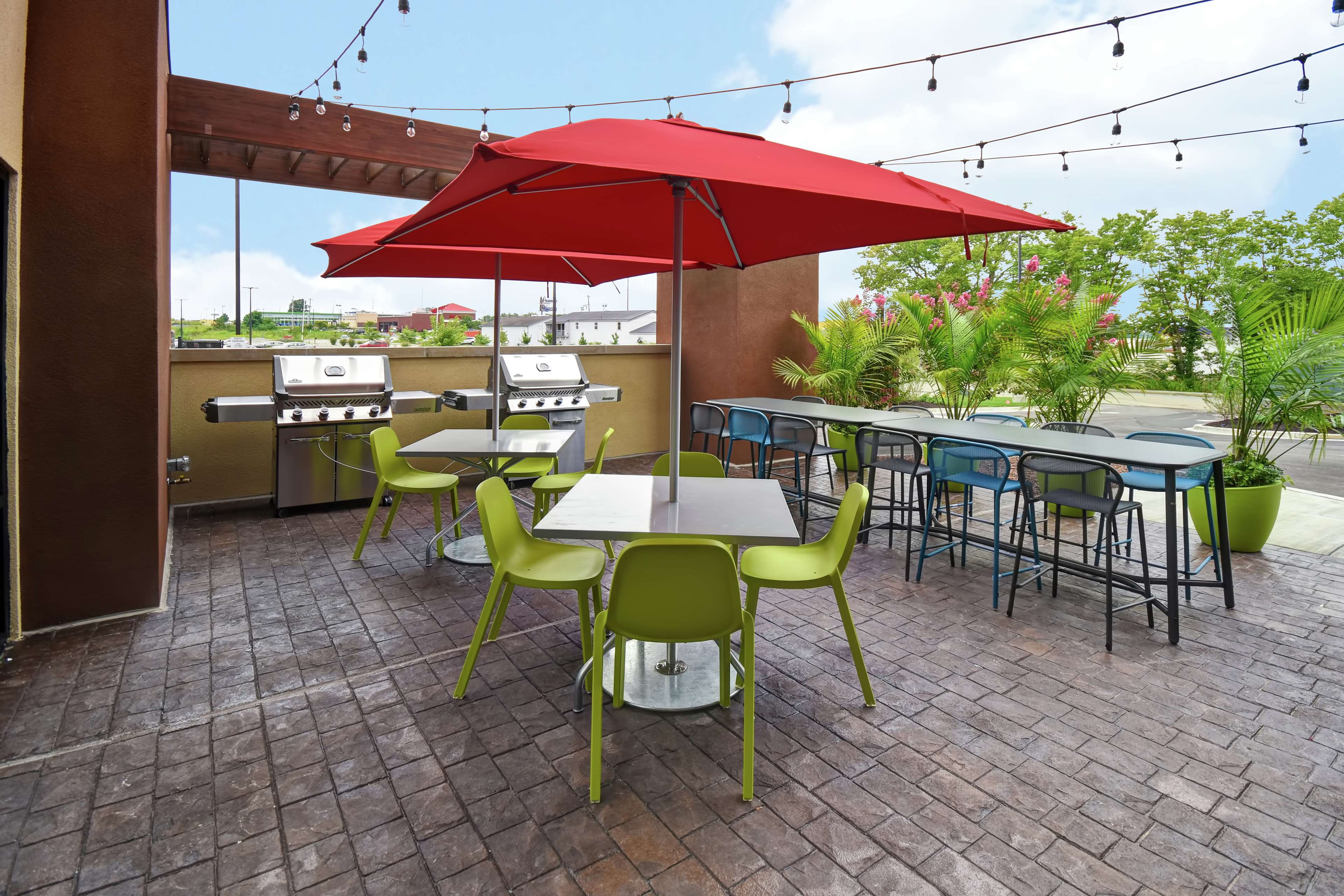 Home2 Suites by Hilton Frankfort - photo 12