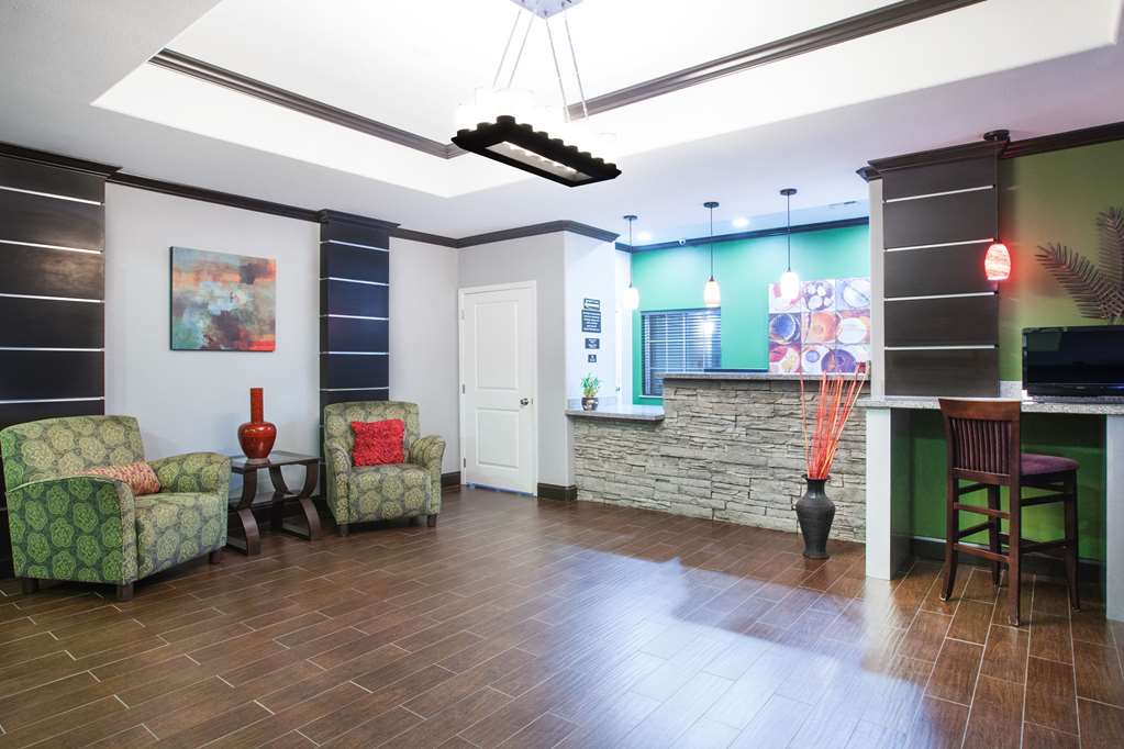 Super 8 by Wyndham Carthage TX - photo 7