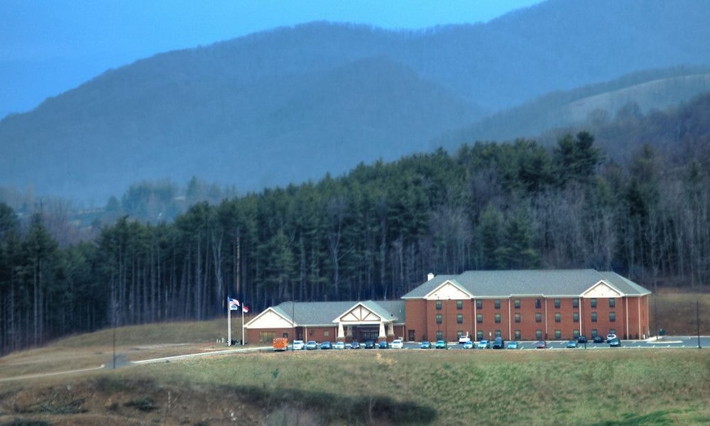 Holiday Inn Express West Jefferson by IHG - photo 28