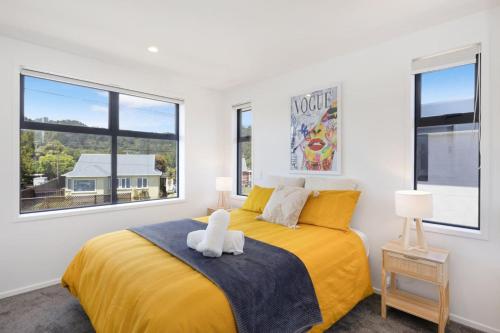 Radiant Spot on Biddle Crescent in Lower Hutt, New Zealand