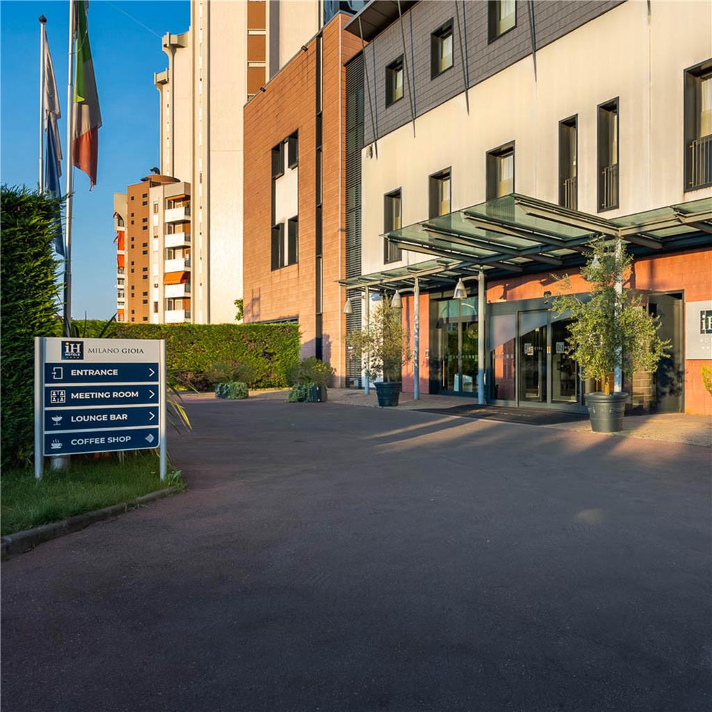 iH Hotels Milano Gioia — 4-Star Luxury Hotel in Milan, Italy