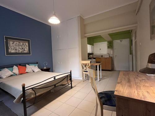 Quiet Little Studio in Kolonaki — 4-Star Luxury Hotel in Athens, Greece