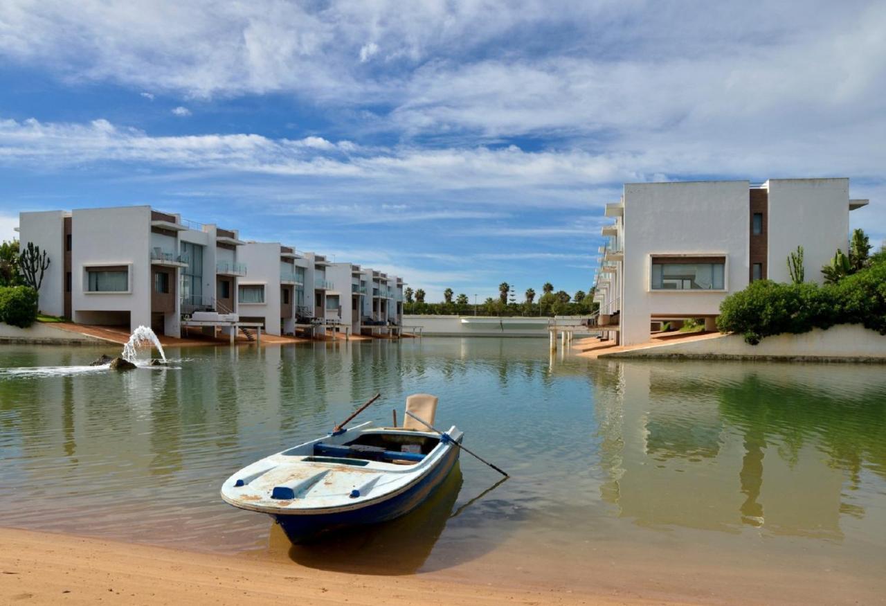 Eden Island Villa Bouznika — 4-Star Luxury Hotel in Bouznika, Morocco