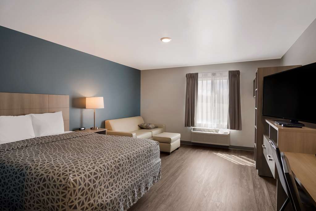 WoodSpring Suites Grand Rapids Kentwood - photo 19