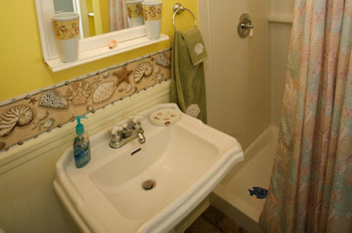 Allegan Country Inn - photo 7