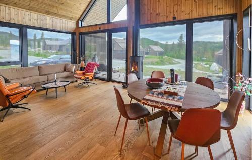 Stunning Home In Nesbyen With Wifi — 4-Star Luxury Hotel in Nesbyen, Norway