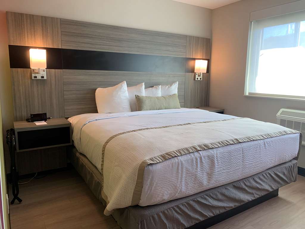 Best Western Plus Brooklyn Prospect Park - photo 10