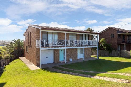 39 Scenic Drive in Bermagui, Australia