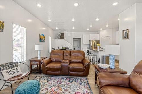 Snow Canyon Escape in St George with Community Pool and Hot Tub in Ivins, United States