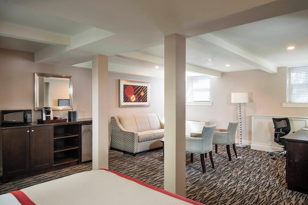 Fairfield Inn & Suites by Marriott Keene Downtown - photo 14