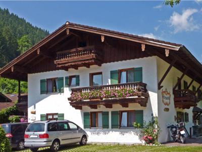 Gästehaus Achenwinkel Ferienwohnung — 4-Star Luxury Hotel in Ramsau, Germany