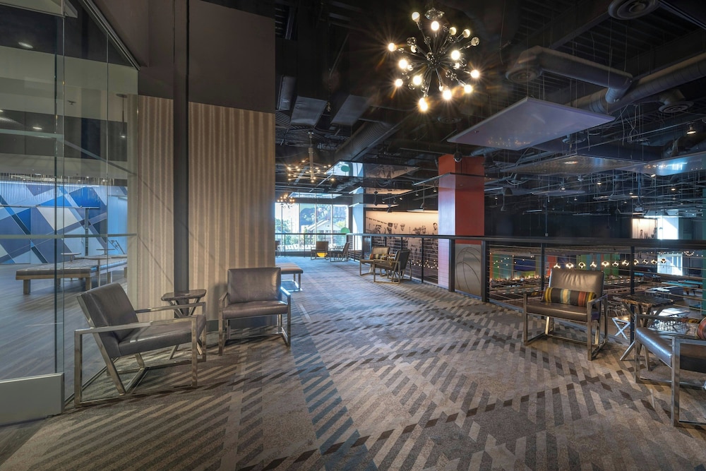 Renaissance Reno Downtown Hotel & Spa - photo 43