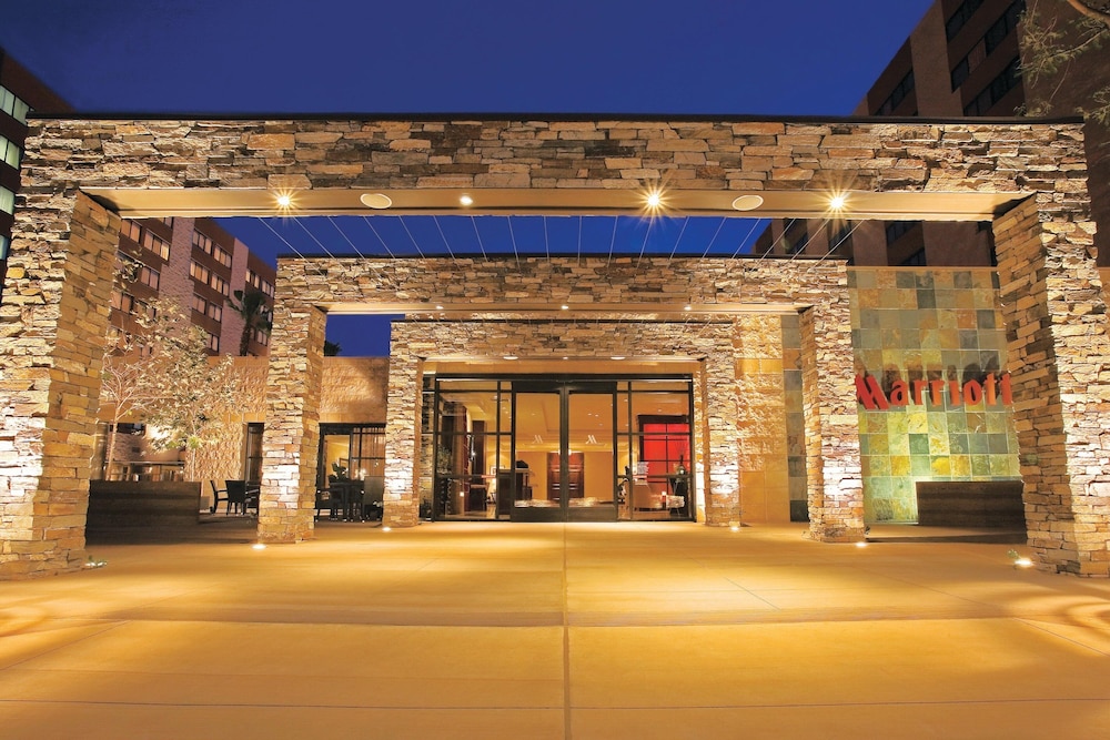 Los Angeles Marriott Burbank Airport - photo 47