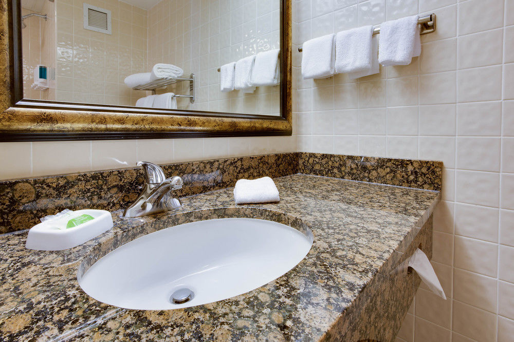 Pear Tree Inn San Antonio Northwest Medical Center - photo 29