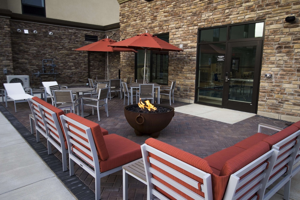 Hampton Inn Decatur Mt. Zion - photo 42