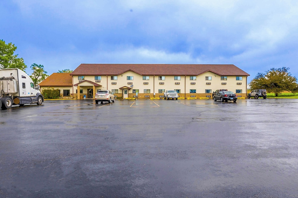 Super Sleep Inn By OYO I 80 Princeton - photo 58