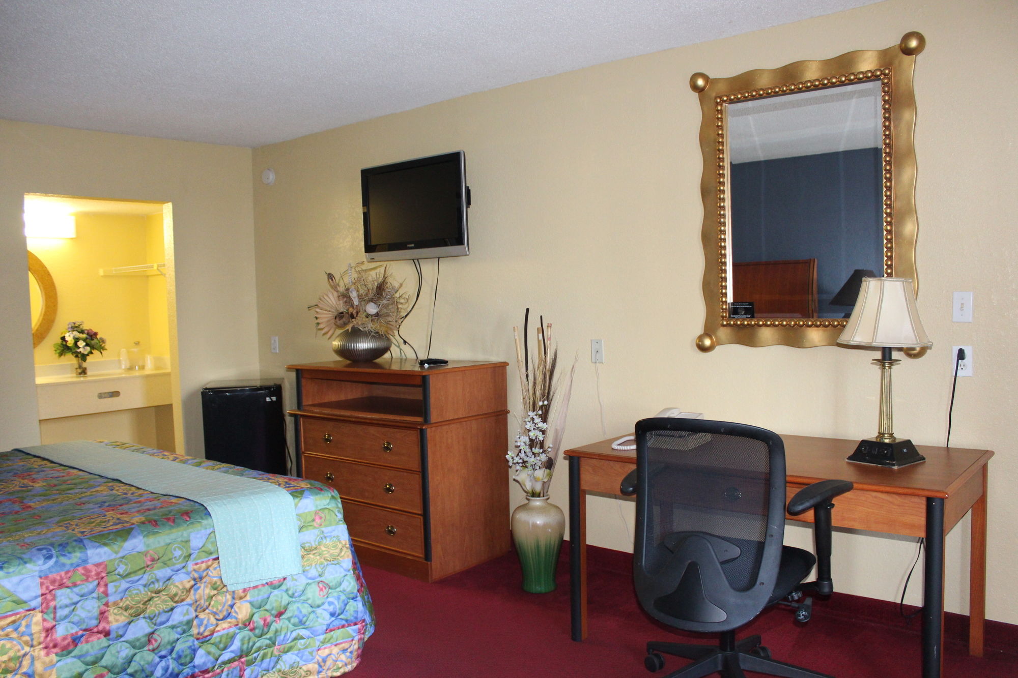 Lambert Inn - photo 11