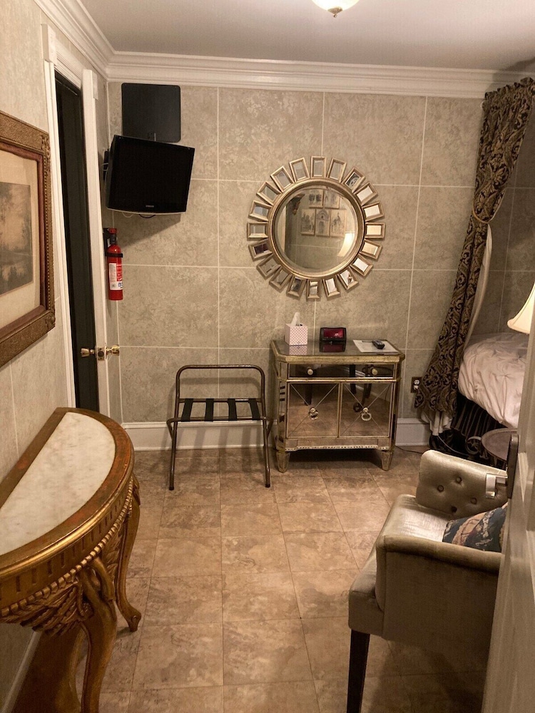 The Villa Toscana - photo 16