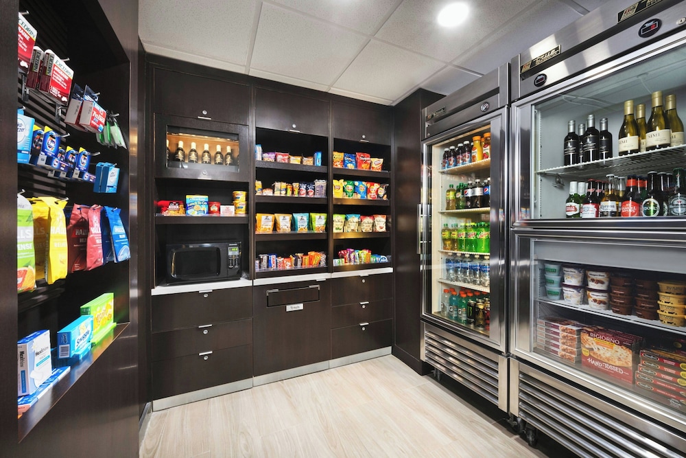 Courtyard by Marriott Mobile - photo 25