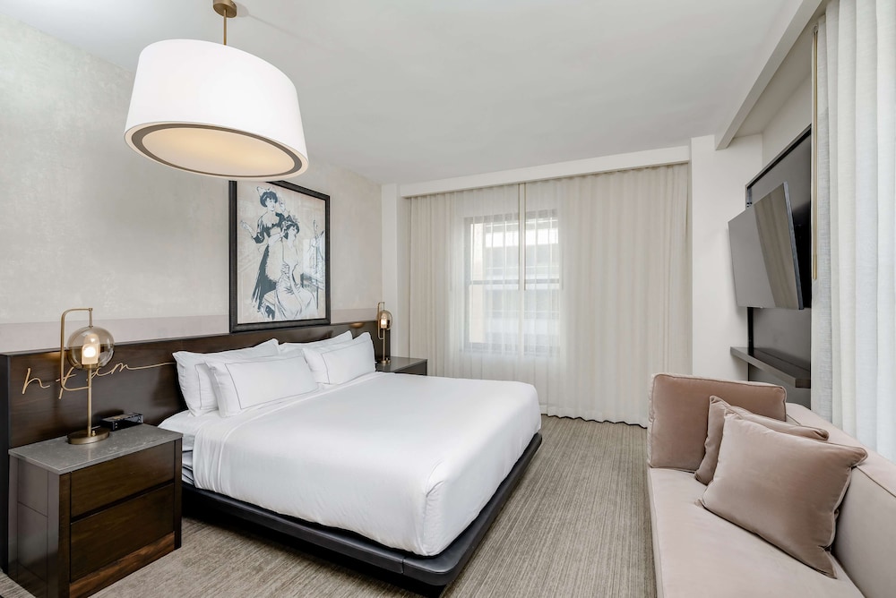 Hotel Fort Des Moines Curio Collection by Hilton - photo 22