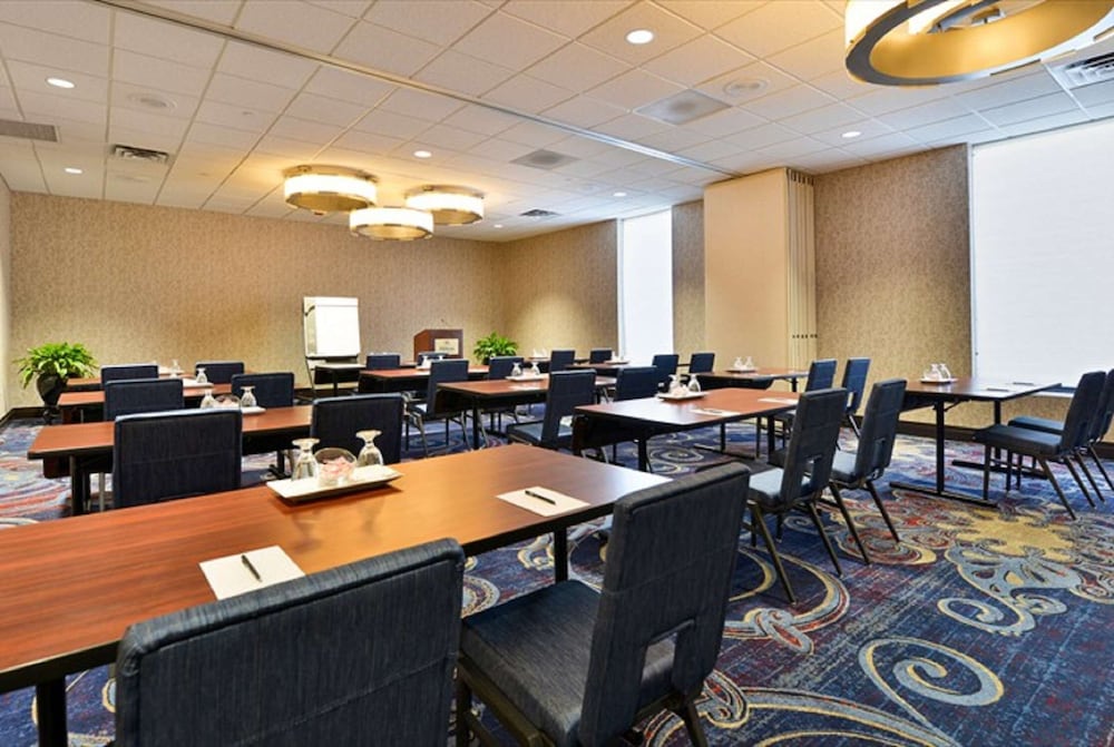 Hotel Belvoir Springfield - photo 29