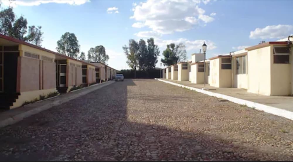 Motel La Fortuna — hotel in Fresnillo