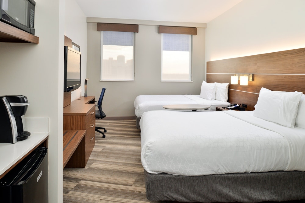 Holiday Inn Express New Orleans Arts District by IHG - photo 17