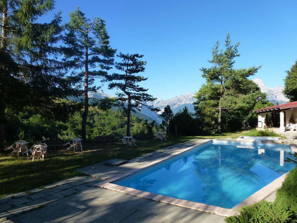 Boustigue Hôtel Restaurant - last minute hotel in Unknown City