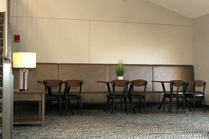 AmericInn by Wyndham Wadena - photo 53