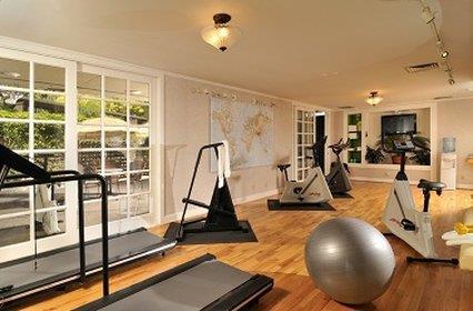 Dinah's Garden Hotel - photo 3