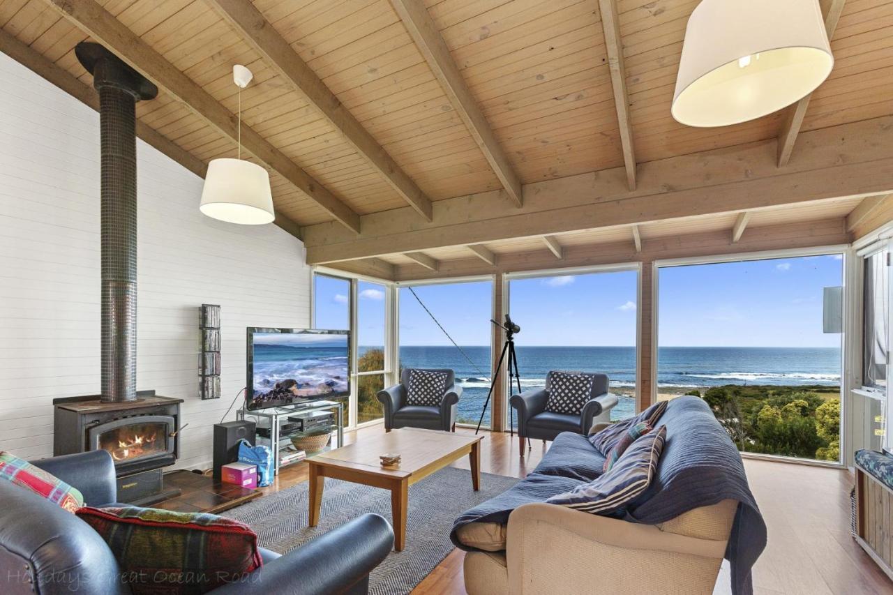 Cape Paradiso Byo Linen in Apollo Bay, Australia