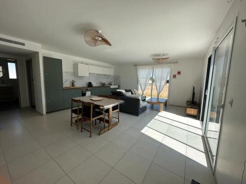 Le Meuble D Emma in Saint-Jean-De-Monts, France