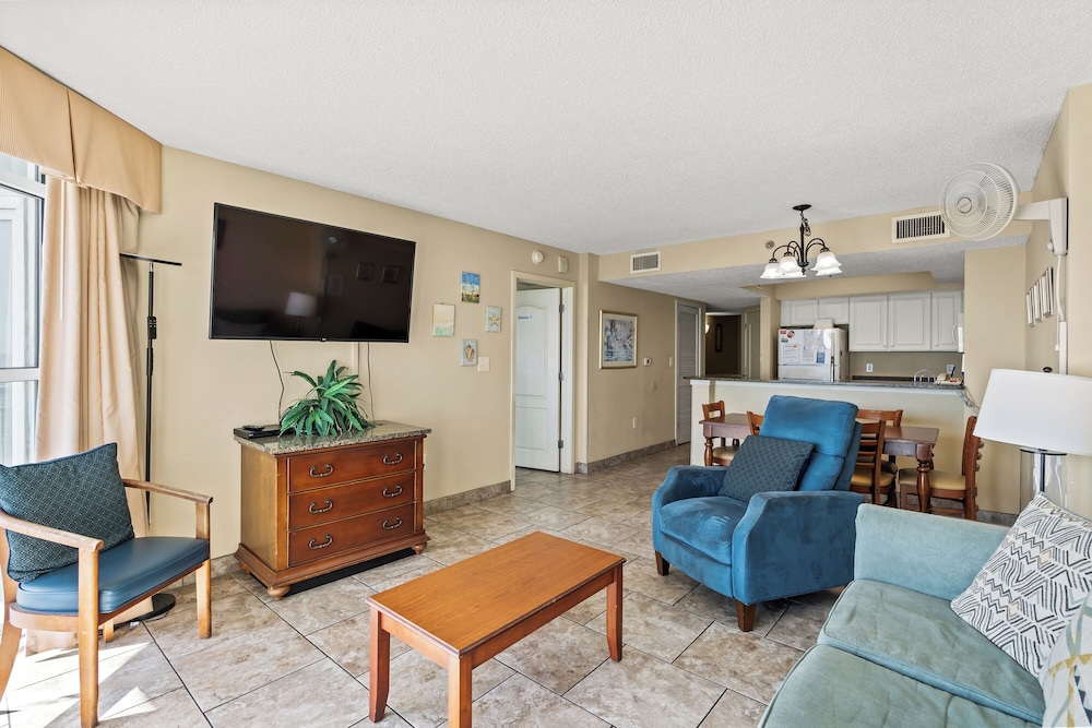 Units at Carolinian Beach Resort by Elliott Beach Rentals - photo 30