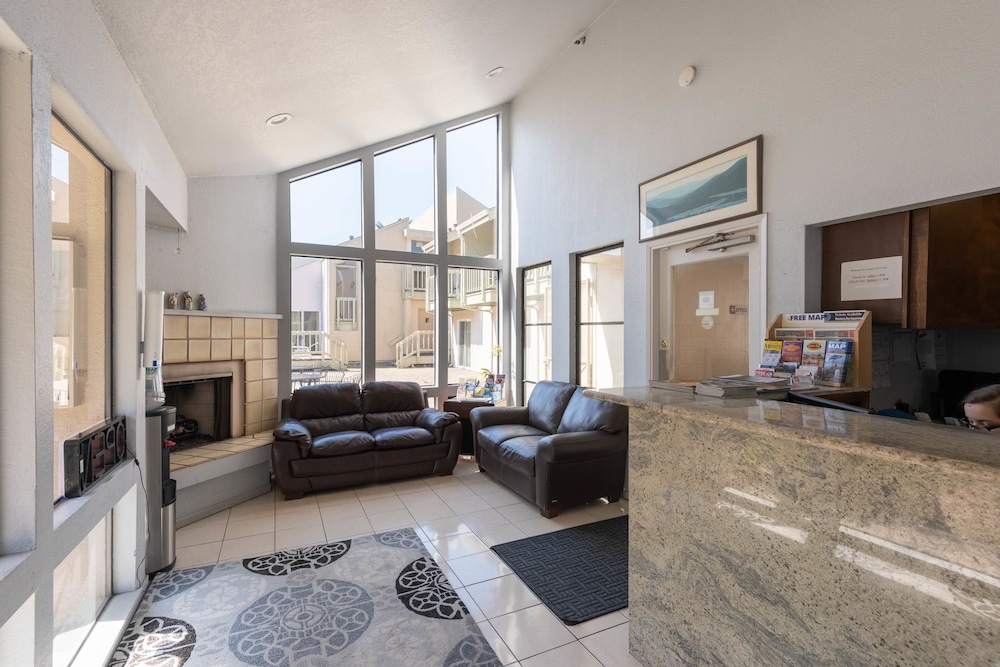 Cannery Row Inn in Monterey, United States